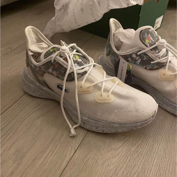 Brand new Lacoste running shoes - Picture 2 of 5